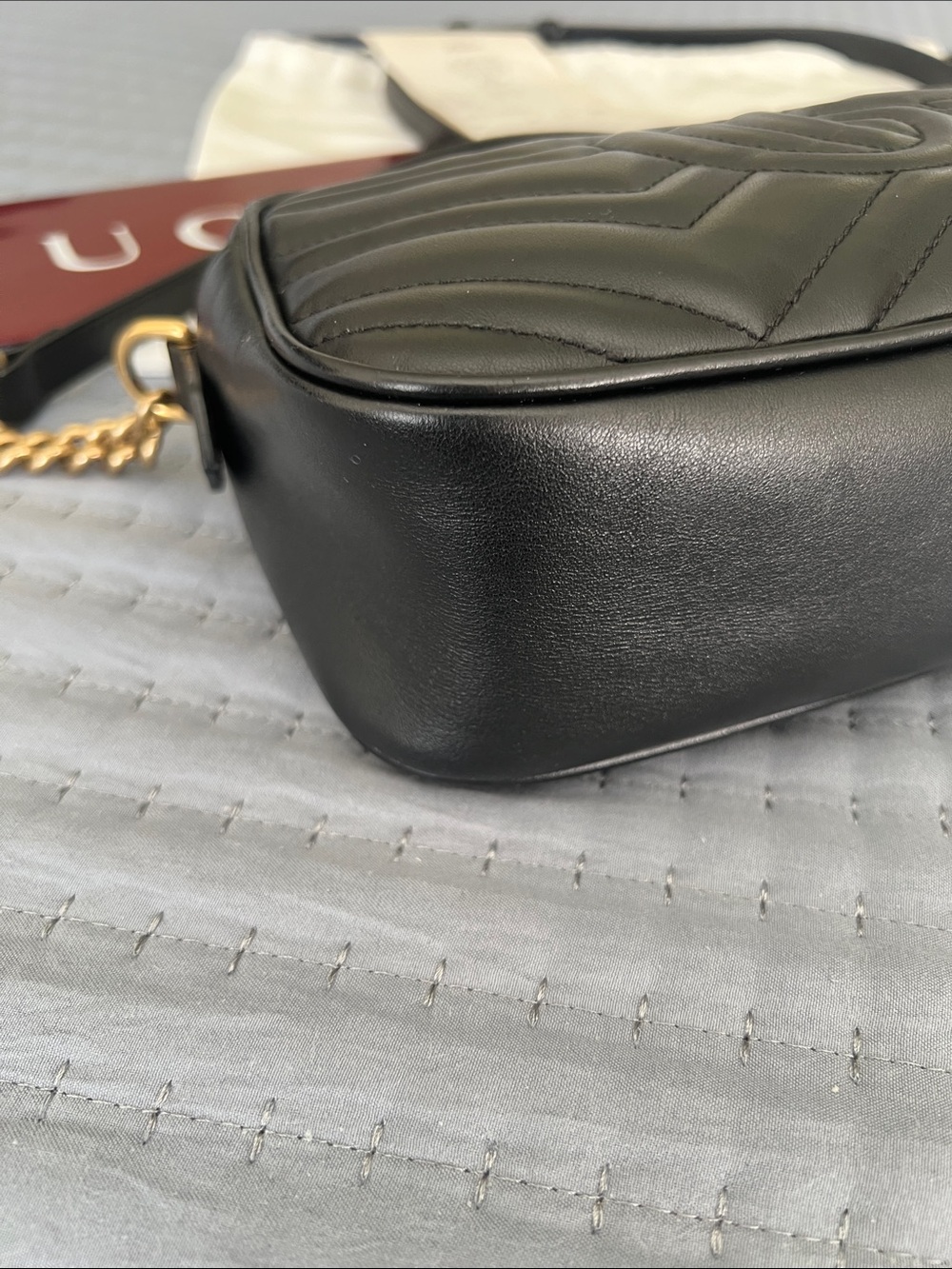 Gucci Marmont Camera Bag - Picture 4 of 10